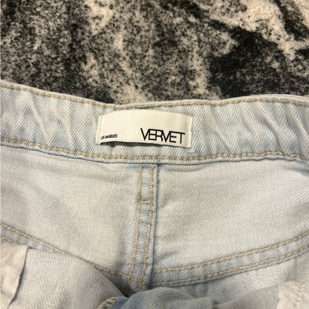 VERVET destroyed light wash high waisted shorts - Picture 6 of 11